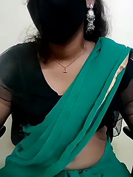 Snapshot of Anusree-Sexy chatting on September 23, 2025, 5:36 am Anusree-Sexy online show from September 23, 2025, 5:36 am