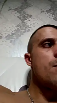 Adidas7217 online show from November 17, 2025, 11:09 pm