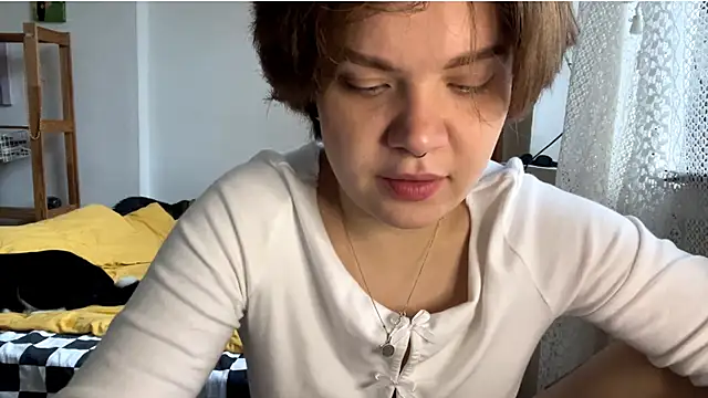 Snapshot of SabrinaFolts chatting on September 21, 2025, 9:03 am SabrinaFolts online show from September 21, 2025, 9:03 am