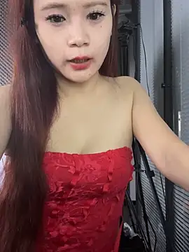 YY-27 online show from November 28, 2025, 3:12 pm