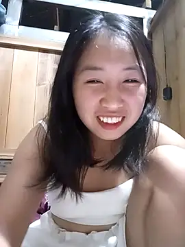 Snapshot of Suzuki_see chatting on October 19, 2025, 2:09 pm Suzuki see online show from October 19, 2025, 2:09 pm