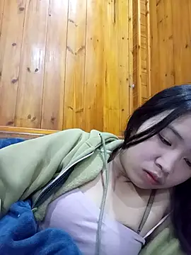 Snapshot of Suzuki_see chatting on November 2, 2025, 11:43 pm Suzuki see online show from November 2, 2025, 11:43 pm