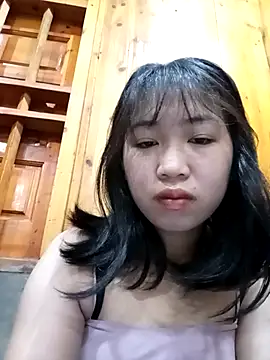 Snapshot of Suzuki_see chatting on November 7, 2025, 11:08 pm Suzuki see online show from November 7, 2025, 11:08 pm