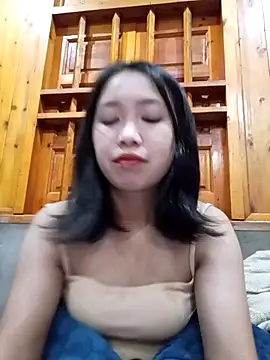 Snapshot of Suzuki_see chatting on October 14, 2025, 11:14 pm Suzuki see online show from October 14, 2025, 11:14 pm