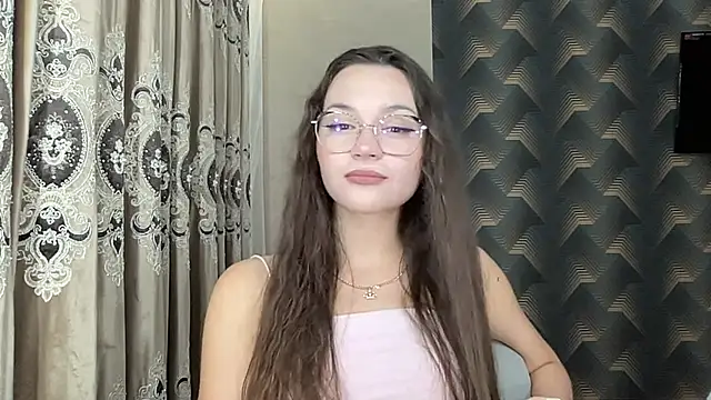 KamFykes online show from September 23, 2025, 4:25 pm