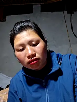 Snapshot of diamond-- chatting on February 13, 2026, 12:27 pm diamond-- online show from February 13, 2026, 12:27 pm