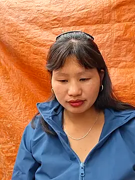 Snapshot of diamond-- chatting on October 16, 2025, 8:11 am diamond-- online show from October 16, 2025, 8:11 am