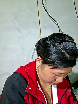 Snapshot of diamond-- chatting on February 11, 2026, 5:51 am diamond-- online show from February 11, 2026, 5:51 am