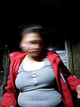 Snapshot of diamond-- chatting on October 1, 2025, 12:31 pm diamond-- online show from October 1, 2025, 12:31 pm