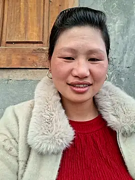 Snapshot of diamond-- chatting on February 20, 2026, 8:27 am diamond-- online show from February 20, 2026, 8:27 am