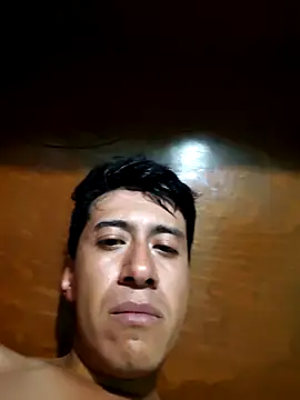 Carlos27hot online show from October 29, 2025, 1:15 am