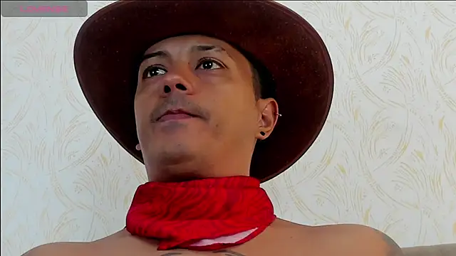 Snapshot of MaximoHall86 chatting on October 17, 2025, 12:51 pm MaximoHall86 online show from October 17, 2025, 12:51 pm