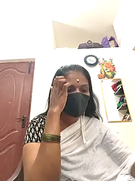 Tamil Yalini12 online show from April 1, 2026, 4:48 pm