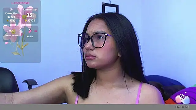 megan lrr online show from October 16, 2025, 3:37 am