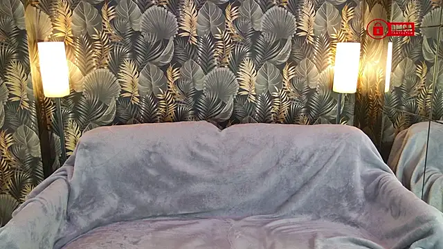 Snapshot of ThiccMady chatting on November 6, 2025, 1:48 pm ThiccMady online show from November 6, 2025, 1:48 pm