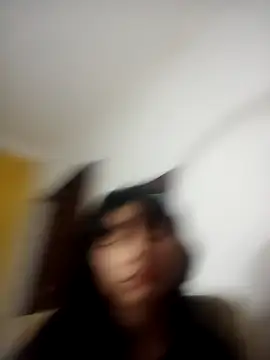 xoxo milk online show from October 11, 2025, 3:13 pm