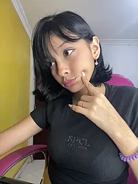 xoxo milk online show from January 15, 2026, 9:29 pm