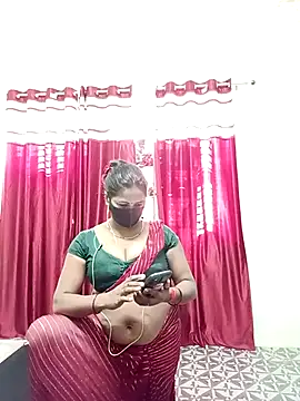 Snapshot of School_medam chatting on October 4, 2025, 9:11 am School medam online show from October 4, 2025, 9:11 am