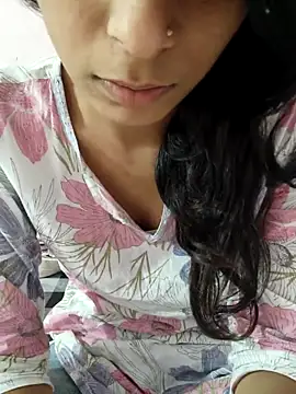 Snapshot of anayahotty chatting on October 21, 2025, 4:17 pm anayahotty online show from October 21, 2025, 4:17 pm