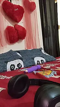 Snapshot of hotestfantasy chatting on February 15, 2026, 7:51 am hotestfantasy online show from February 15, 2026, 7:51 am