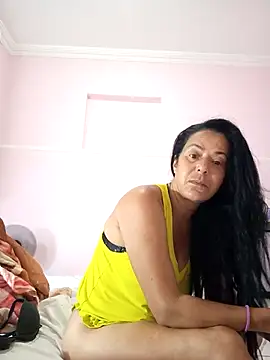 lucineia7 online show from February 8, 2026, 3:26 am