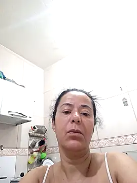 lucineia7 online show from October 26, 2025, 3:56 pm