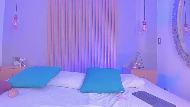 miia blaze online show from March 16, 2026, 1:04 pm