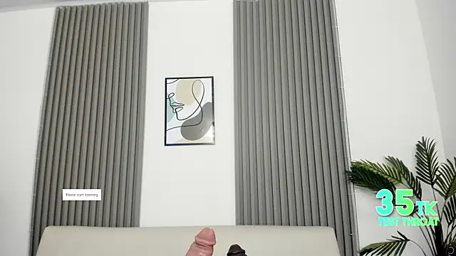 Kelseyfoxy  online show from November 11, 2025, 12:11 pm