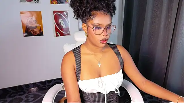 kehlannis  online show from July 15, 2026, 6:37 pm