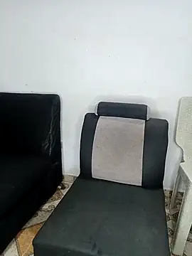 Snapshot of Danna_Traviesa chatting on October 17, 2025, 7:26 pm Danna Traviesa online show from October 17, 2025, 7:26 pm