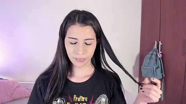 Snapshot of ScarlettRosetti chatting on October 11, 2025, 3:07 am ScarlettRosetti online show from October 11, 2025, 3:07 am