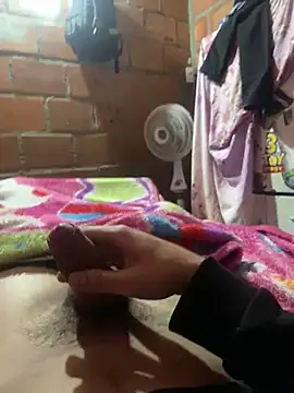 Snapshot of Dani-202p chatting on October 25, 2025, 11:53 am Dani-202p online show from October 25, 2025, 11:53 am