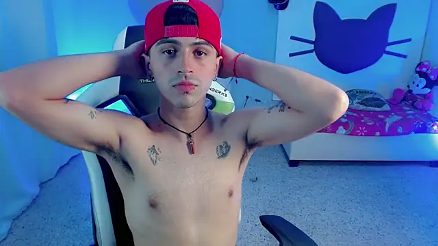 Twink fun  online show from September 24, 2025, 7:48 am