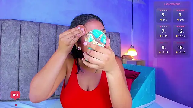 Snapshot of Bianca_Ethan chatting on February 25, 2026, 11:54 am Bianca Ethan online show from February 25, 2026, 11:54 am