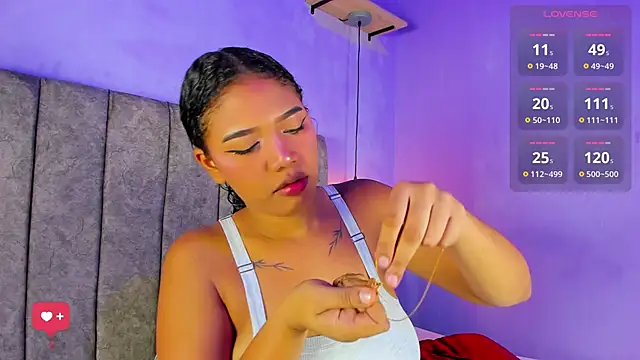 Snapshot of Bianca_Ethan chatting on February 17, 2026, 11:51 am Bianca Ethan online show from February 17, 2026, 11:51 am