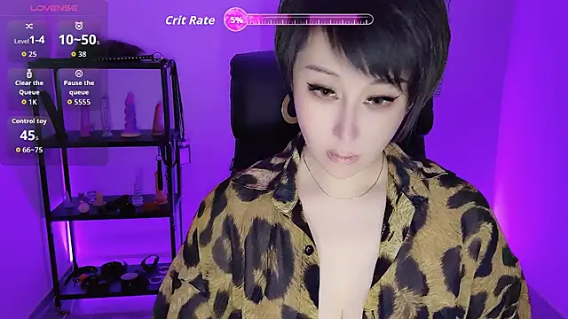 Snapshot of Goddess_Jin chatting on October 6, 2025, 5:35 pm Goddess Jin online show from October 6, 2025, 5:35 pm