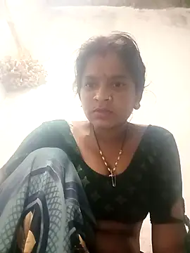 Snapshot of Cuty_prathna chatting on September 22, 2025, 12:05 am Cuty prathna online show from September 22, 2025, 12:05 am