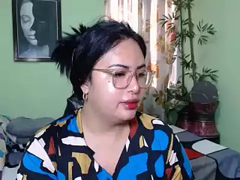 ConnieVentura online show from September 21, 2025, 7:02 am