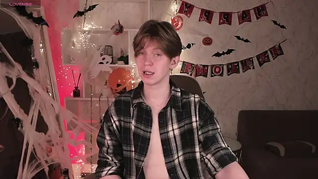 Vincent Pots online show from November 2, 2025, 7:02 am