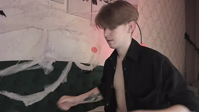 Vincent Pots online show from October 22, 2025, 5:40 am