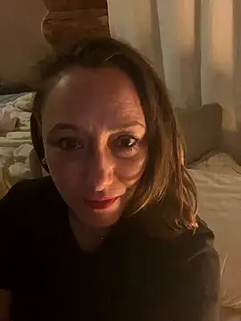 Reine du Vice84 online show from January 9, 2026, 9:55 pm