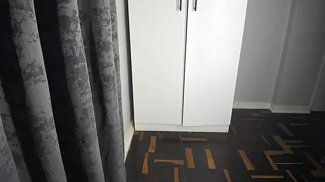 Snapshot of Juiceybileh chatting on November 9, 2025, 8:46 pm Juiceybileh online show from November 9, 2025, 8:46 pm