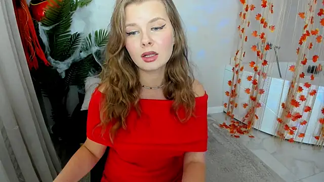 Snapshot of WildeDesiree chatting on October 22, 2025, 11:53 am WildeDesiree online show from October 22, 2025, 11:53 am