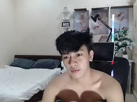 niel cumshow online show from November 26, 2025, 12:54 am