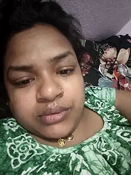 Deborbhavi222 online show from April 2, 2026, 2:46 pm