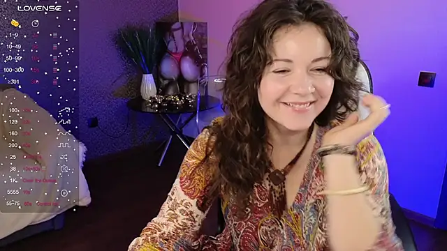 Snapshot of Otantra chatting on September 22, 2025, 6:41 am Otantra online show from September 22, 2025, 6:41 am