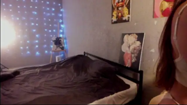 Snapshot of Al1ceGreen chatting on October 6, 2025, 5:46 pm Al1ceGreen online show from October 6, 2025, 5:46 pm