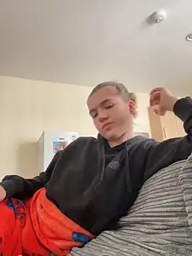 Lucy-XXX- online show from October 4, 2025, 12:39 pm