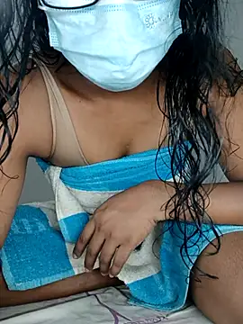 Snapshot of sexybolegirl chatting on October 10, 2025, 7:04 pm sexybolegirl online show from October 10, 2025, 7:04 pm