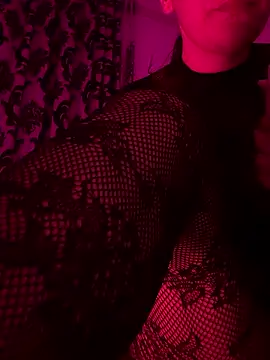 xo xy online show from January 18, 2026, 7:28 pm